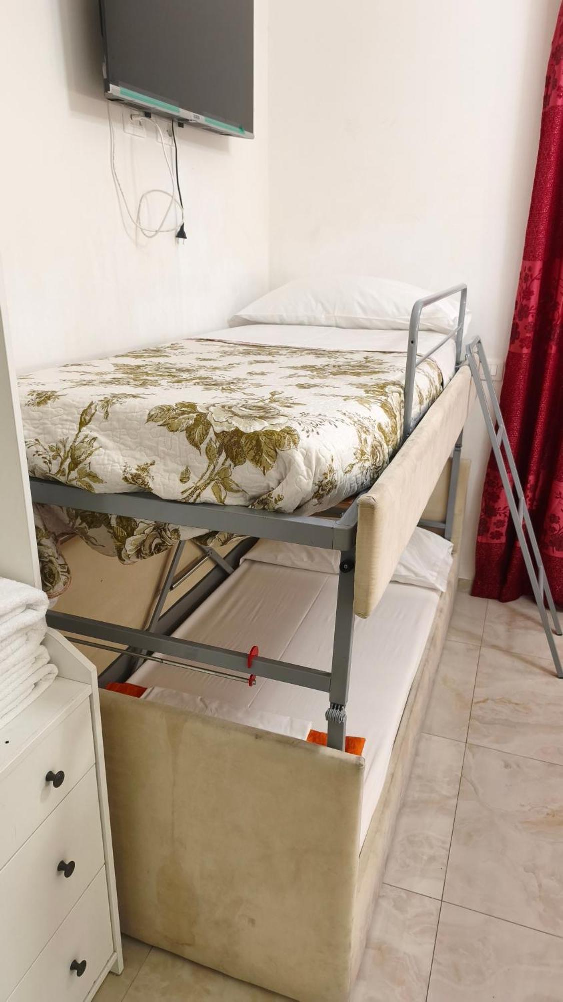 Mille Guest House 2 — Photos 1